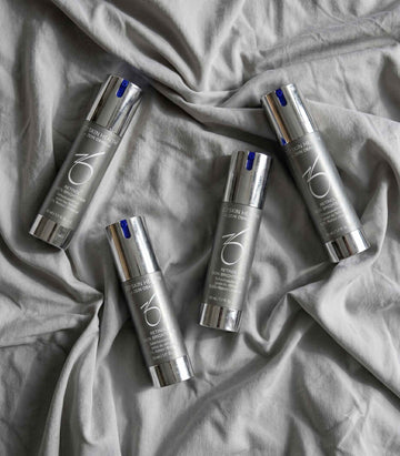 كريم الريتينول لتحسين وتفتيح لون البشرة Retinol Skin Brightener